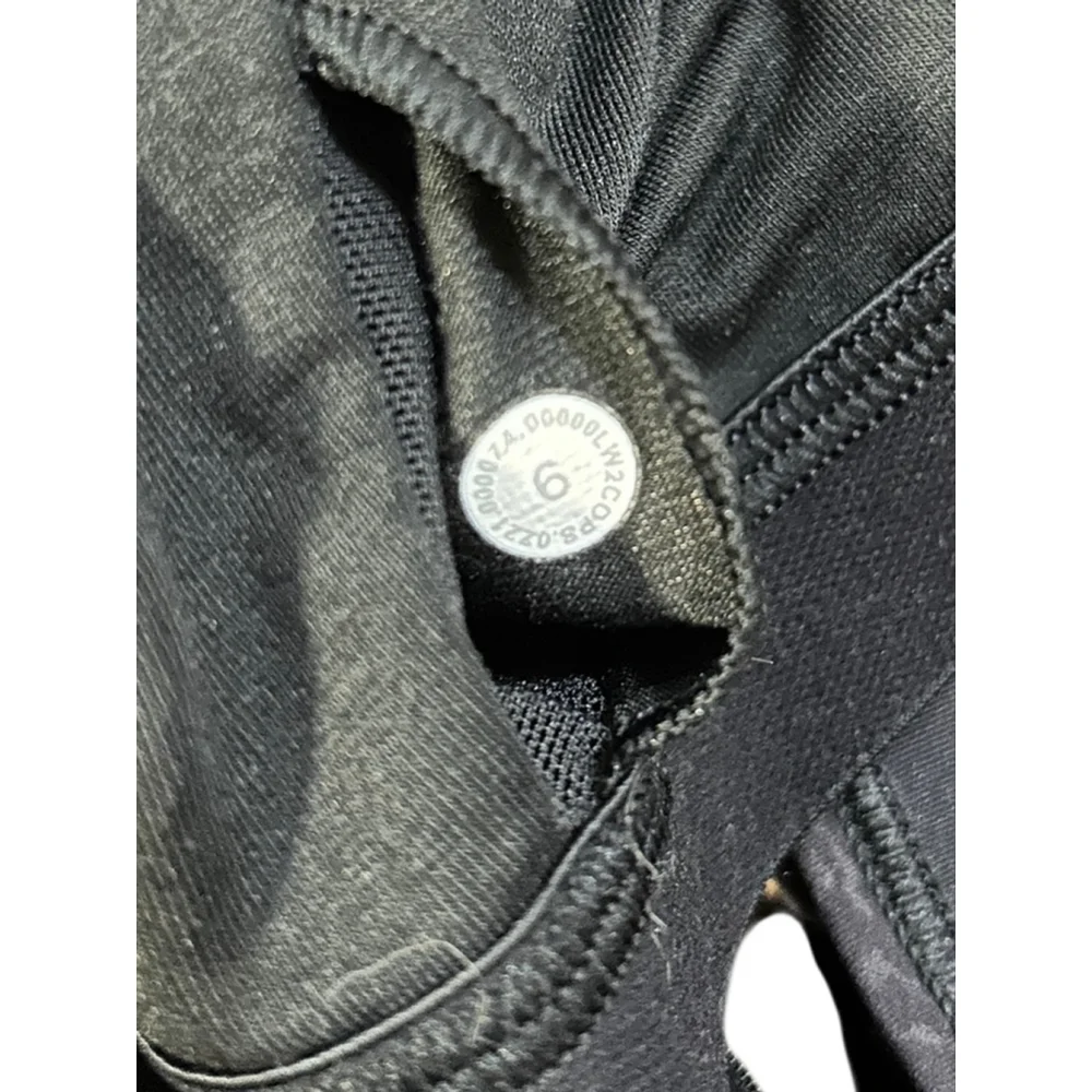 Lululemon Lululemon Everlux Cut-Out Train Bra 6 - Picture 5 of 5